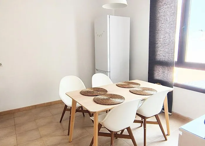 Villa Lanzarote Cloclo - Private Heated Pool, Wifi, Private Parking