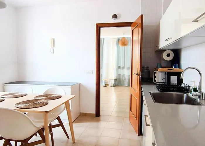 Lanzarote Cloclo - Private Heated Pool, Wifi, Private Parking Playa Blanca (Lanzarote)