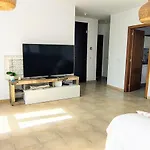 Villa Lanzarote Cloclo - Private Heated Pool, Wifi, Private Parking *