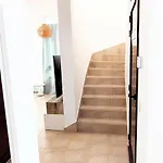 Lanzarote Cloclo - Private Heated Pool, Wifi, Private Parking Villa *