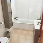 Lanzarote Cloclo - Private Heated Pool, Wifi, Private Parking Villa *