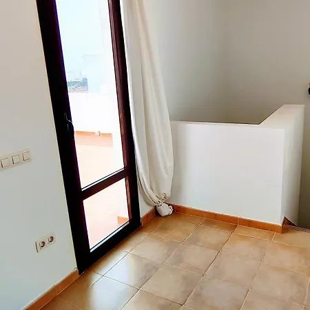 Lanzarote Clocló - Private Heated Pool, Wifi, Private Parking *