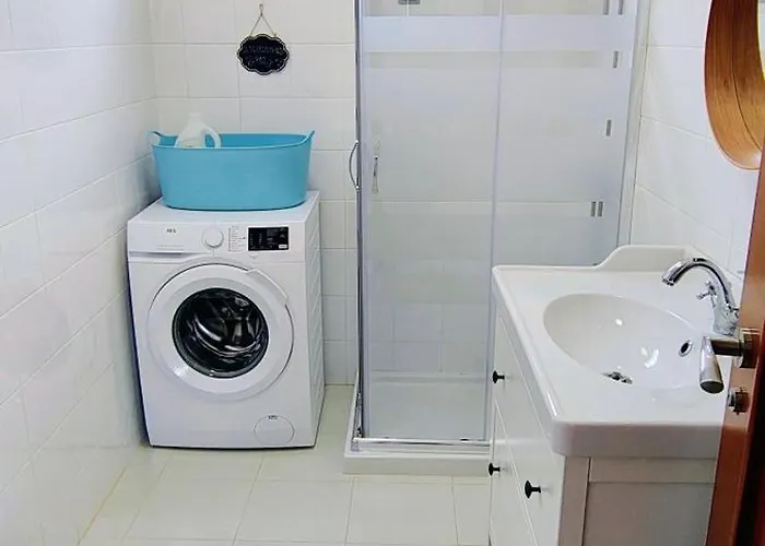 Lanzarote Cloclo - Private Heated Pool, Wifi, Private Parking Villa *